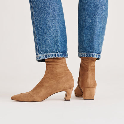 Dolce Vita Anika Lt Brown Stella Suede Boots