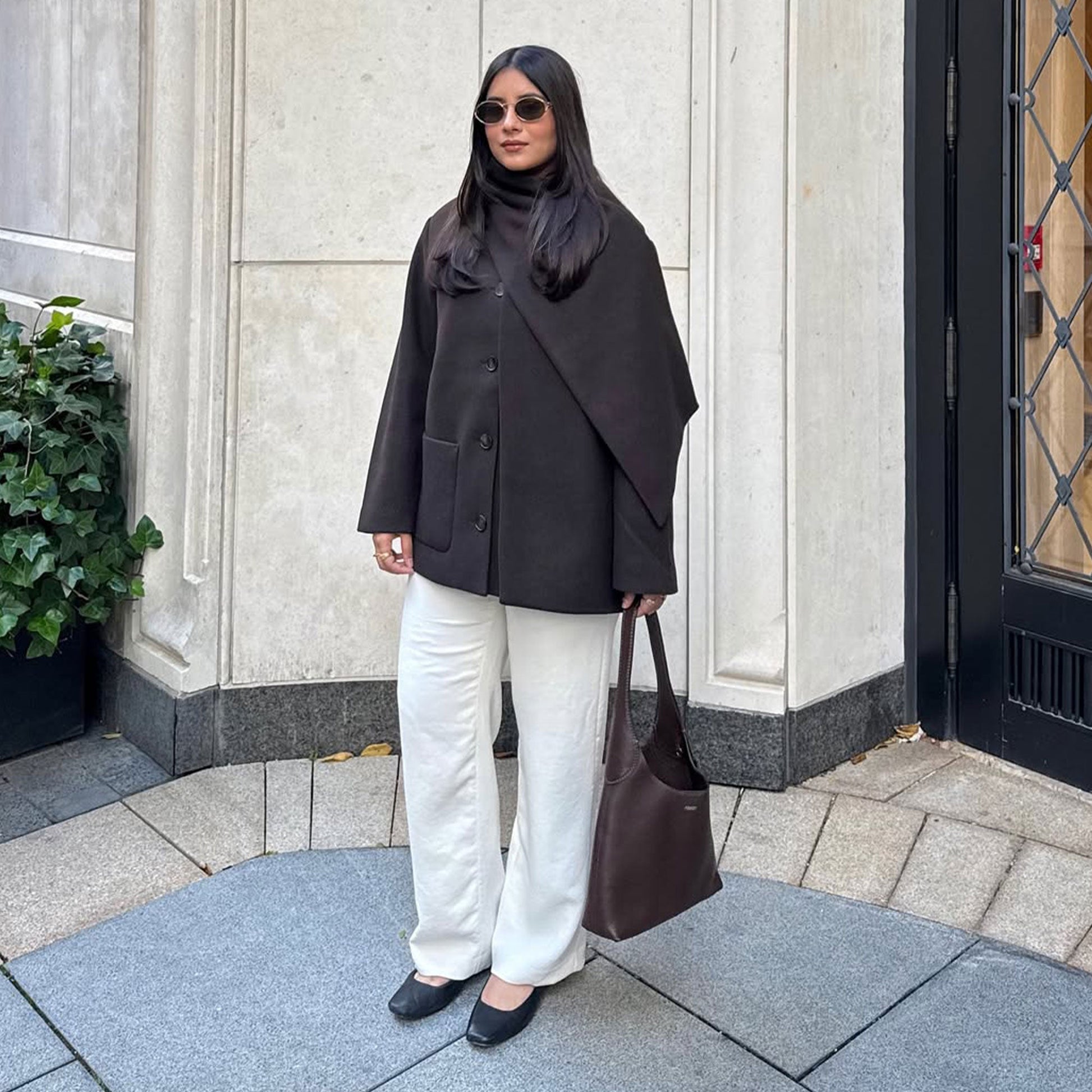 Dolce Vita Reyes Black Leather Ballet Flats