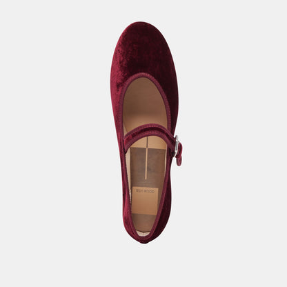 Dolce Vita ROSLYN BALLET FLATS WINE VELVET