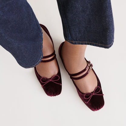 Dolce Vita Gibsen Burgundy Velvet Ballet Flats