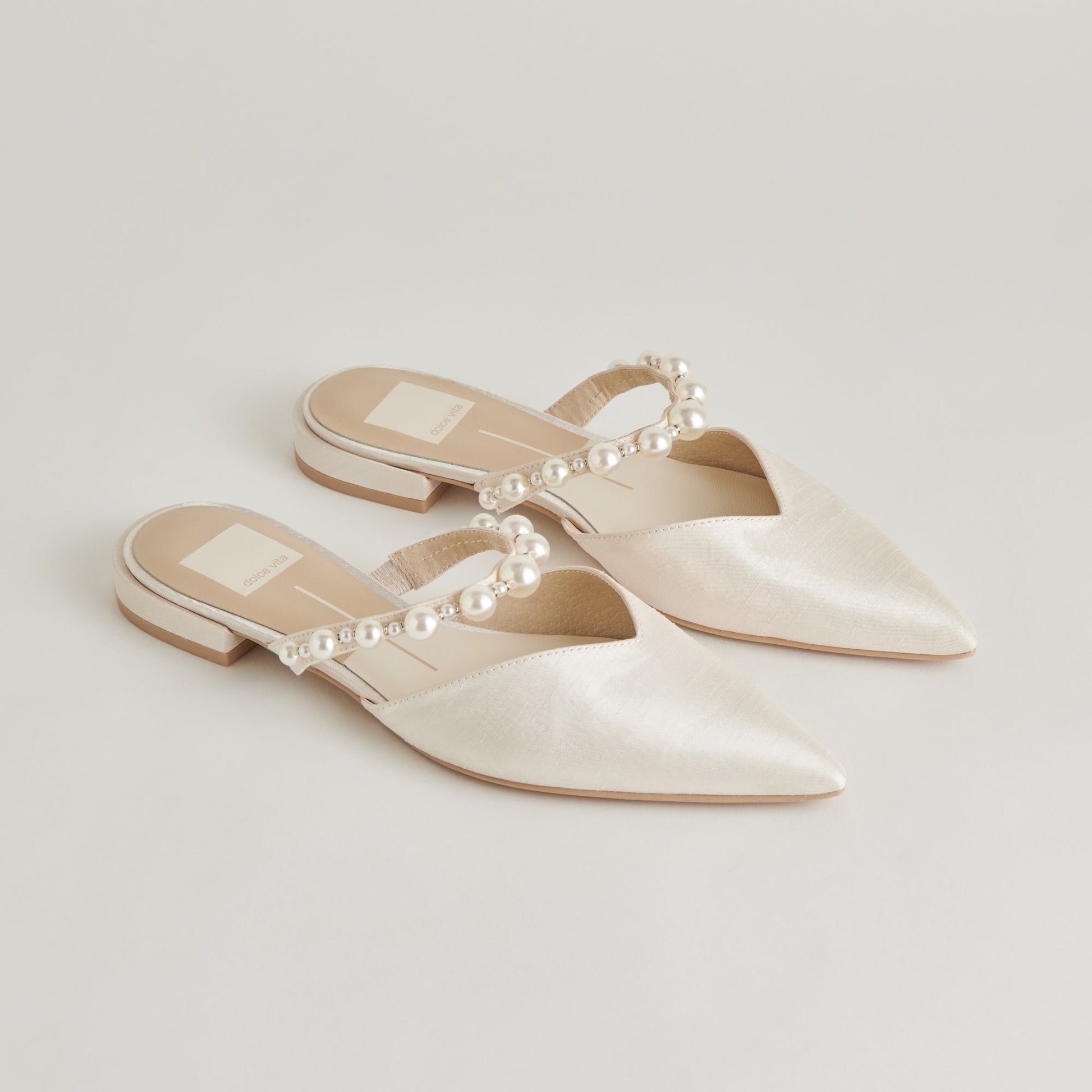 Dolce Vita KANIKA PEARL FLATS VANILLA PEARLS