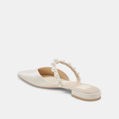 Dolce Vita KANIKA PEARL FLATS VANILLA PEARLS