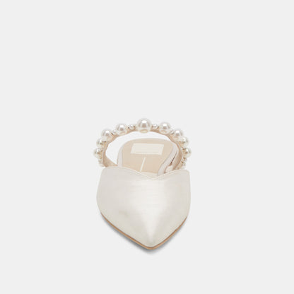 Dolce Vita KANIKA PEARL FLATS VANILLA PEARLS