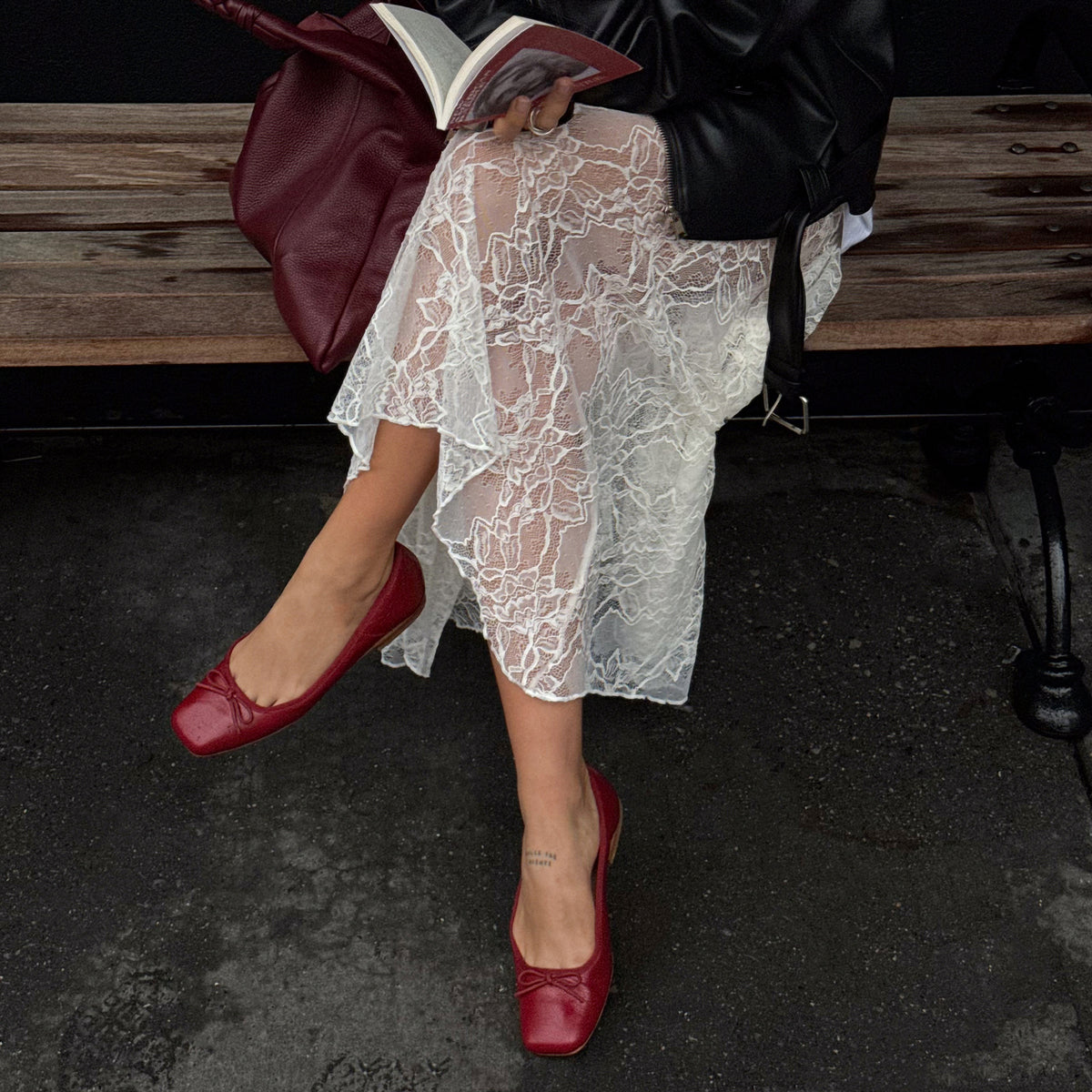 Dolce Vita Anisa Ballet Flats RED CRINKLE PATENT
