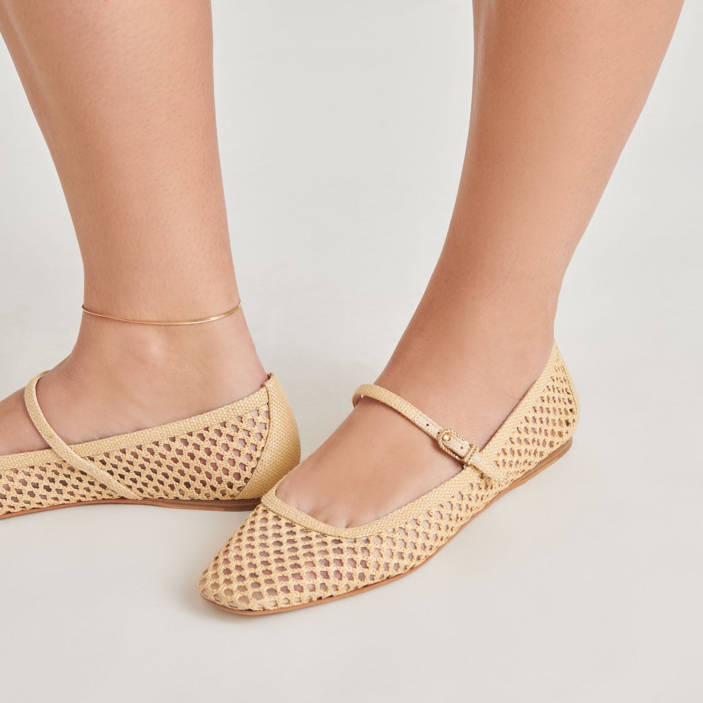Dolce Vita Reyes Lt Natural Woven Raffia Ballet Flats
