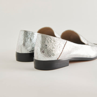 Dolce Vita Beny Flats Silver Distressed Leather