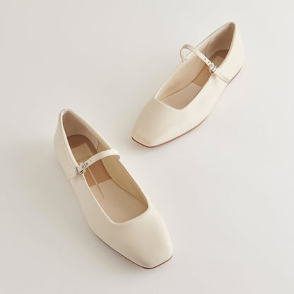 Dolce Vita Reyes Wide Ballet Flats Ivory Leather