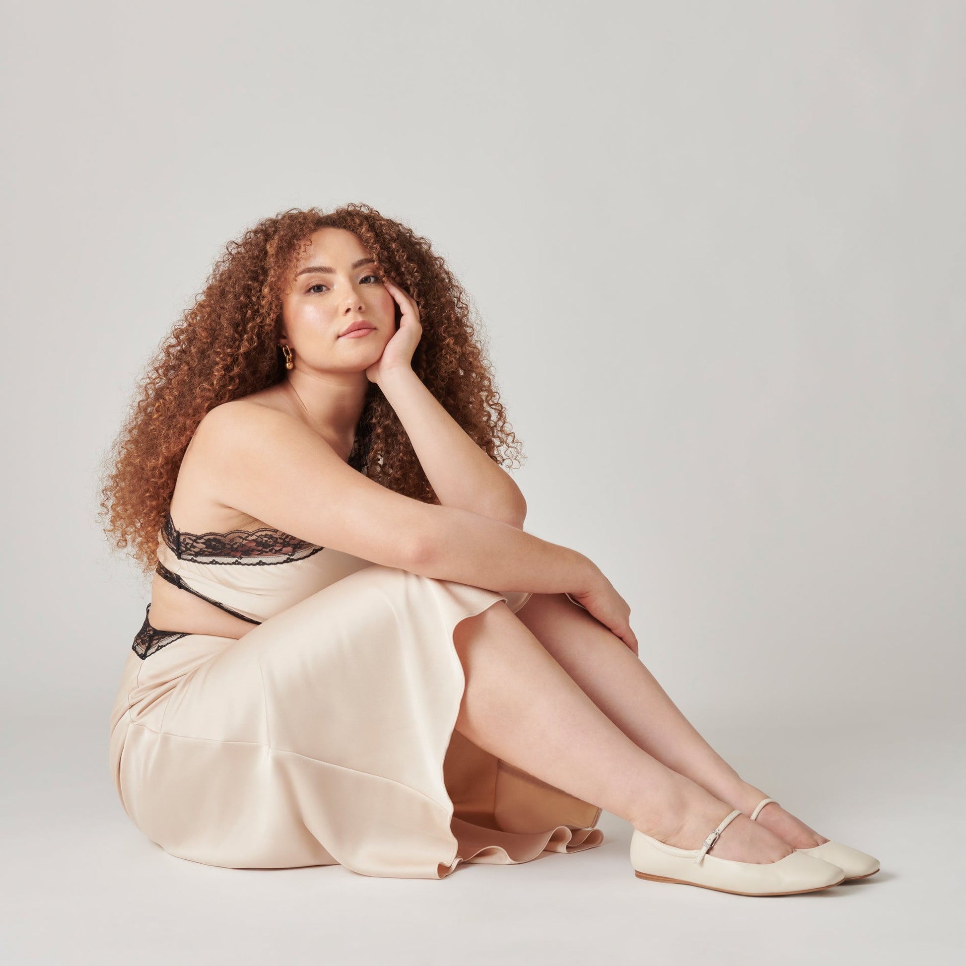 Dolce Vita Reyes Wide Ballet Flats Ivory Leather