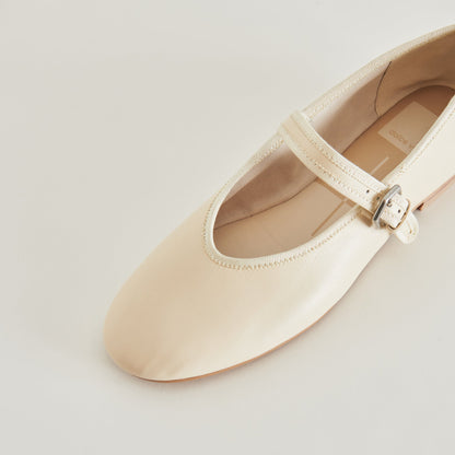 Dolce Vita ROSLYN BALLET FLATS CREME LEATHER