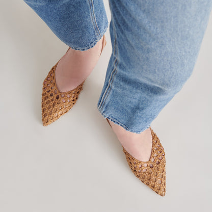 Dolce Vita CYNDI FLATS NATURAL WOVEN
