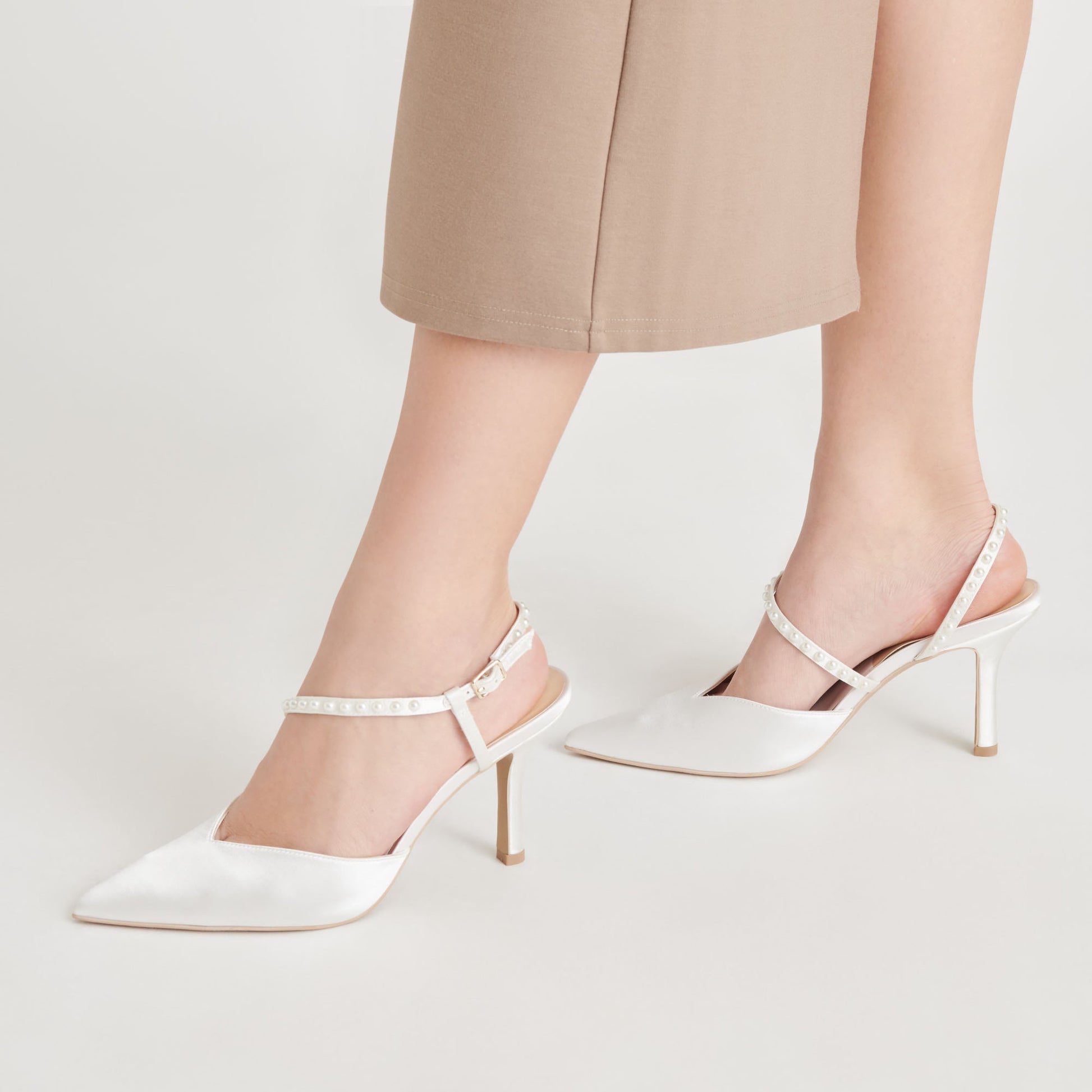 Dolce Vita KAMRA PEARL HEELS TRUE WHITE SATIN