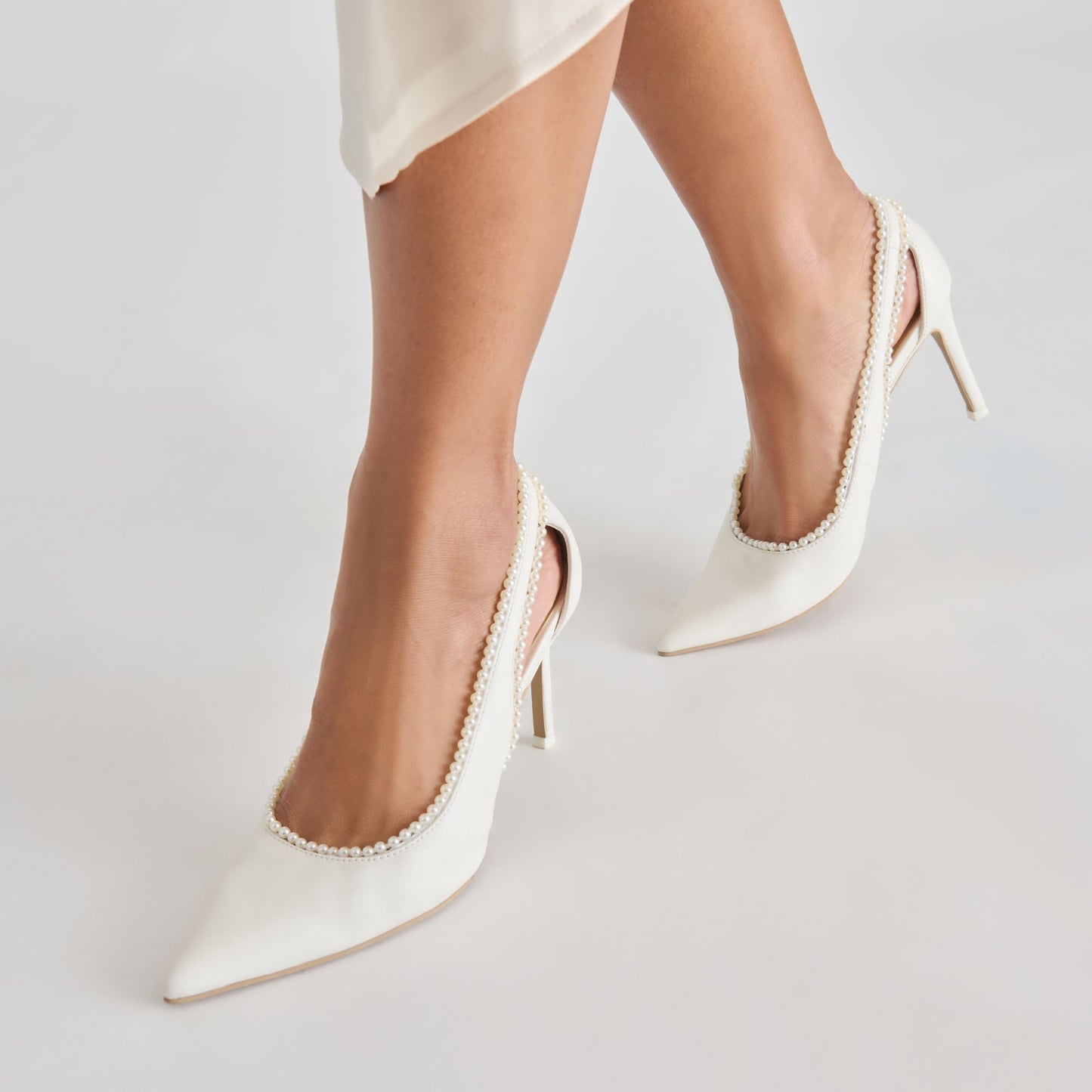 Dolce Vita Kelson Pearl True White Leather Heels