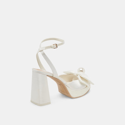 Dolce Vita PATTON HEELS IVORY SATIN