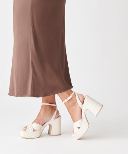 Dolce Vita WESSI PEARL HEELS VANILLA PEARLS