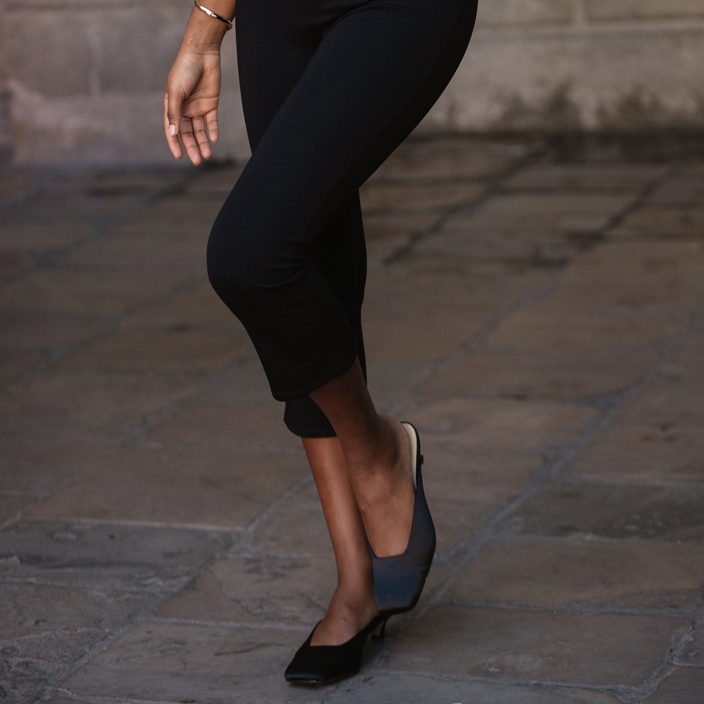 Dolce Vita UMARA HEELS ONYX SATIN
