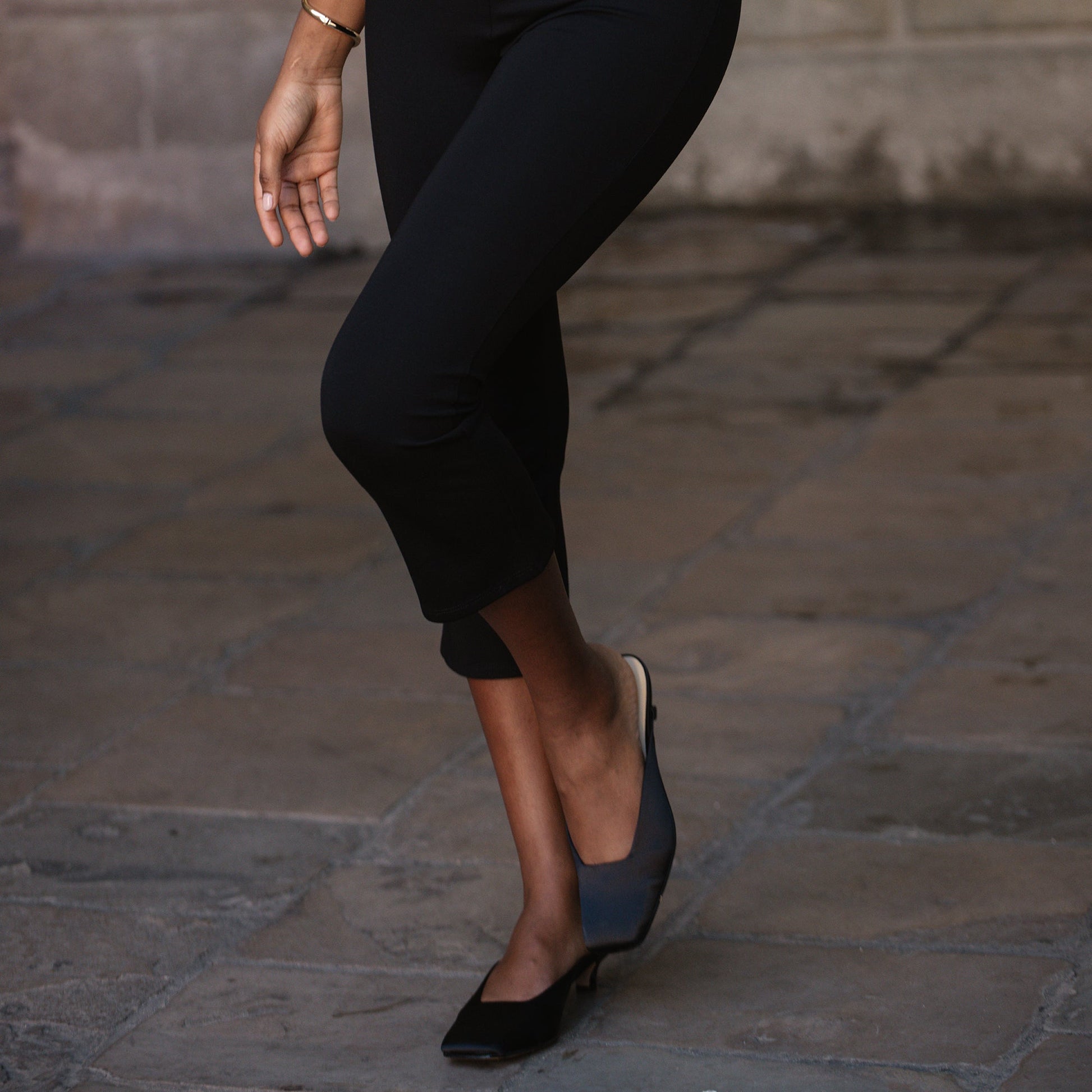 Dolce Vita UMARA HEELS ONYX SATIN