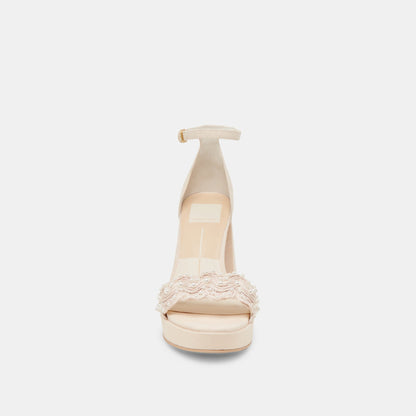 Dolce Vita PELTIN PEARL HEELS VANILLA WOVEN RAFFIA