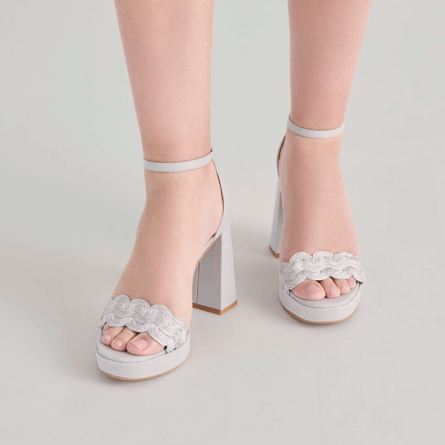 Dolce Vita PELTIN HEELS GREY WOVEN RAFFIA