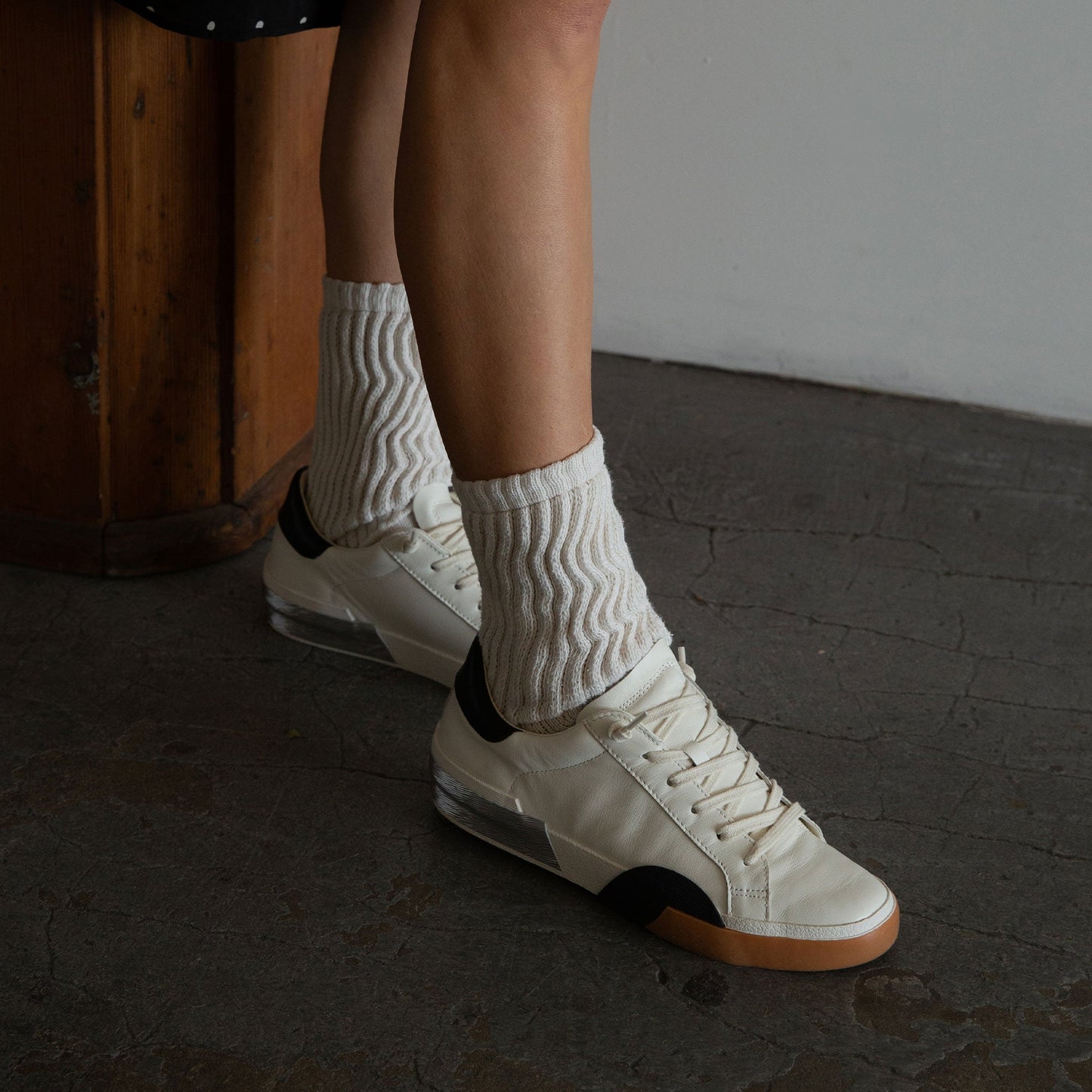 Dolce Vita ZINA SNEAKERS WHITE BLACK LEATHER