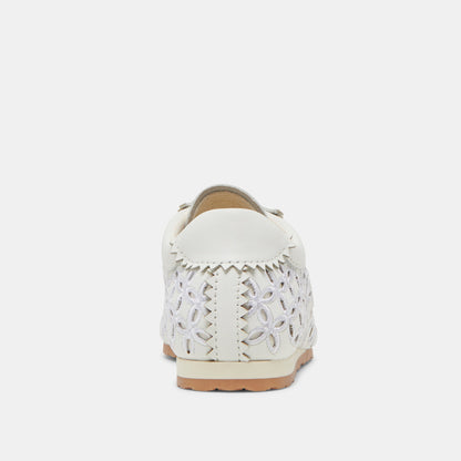 Dolce Vita DANIE EYELET PERF SNEAKERS TRUE WHITE LEATHER
