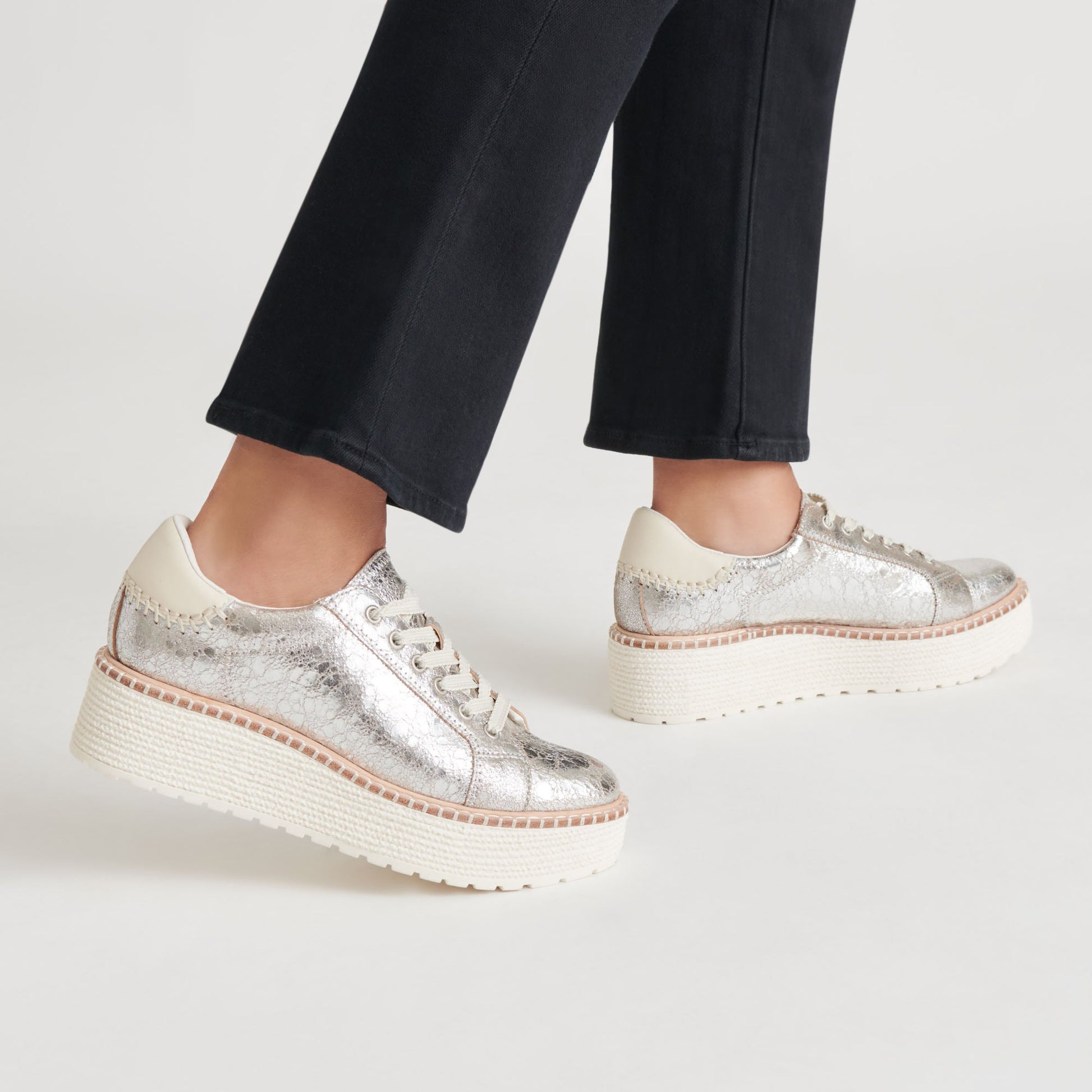 Dolce Vita TWAIN SNEAKERS SILVER CRACKLED LEATHER