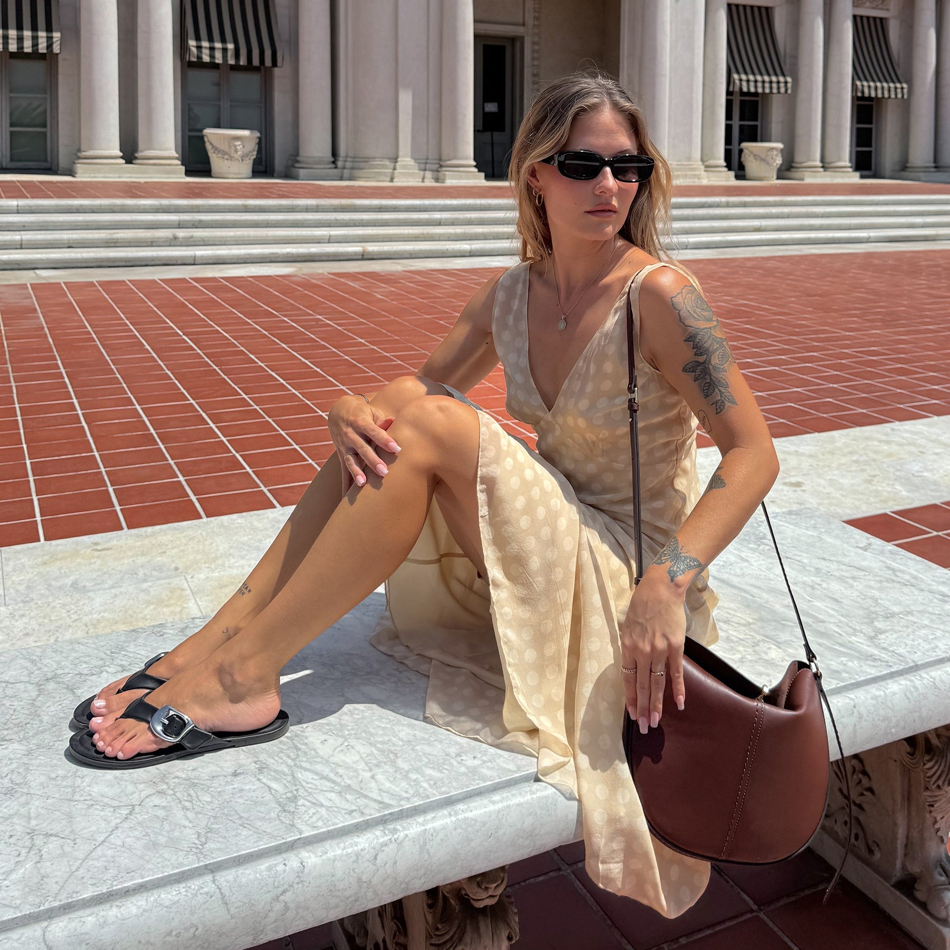 Dolce Vita Rossa Black Leather Sandals