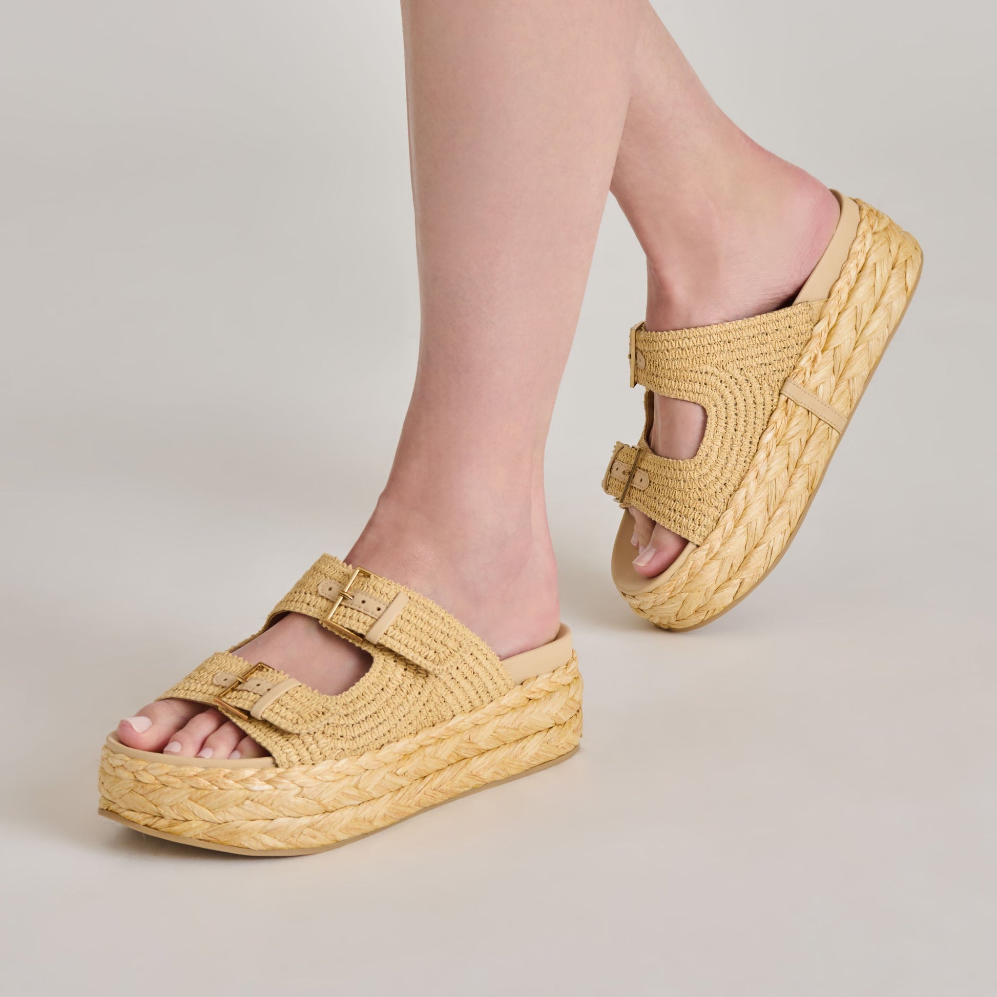 Dolce Vita Falyn Lt Natural Woven Raffia Sandals