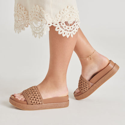 Dolce Vita SIDONA SANDALS BROWN RAFFIA