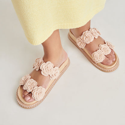 Dolce Vita SHERLA SANDALS PRALINE RAFFIA