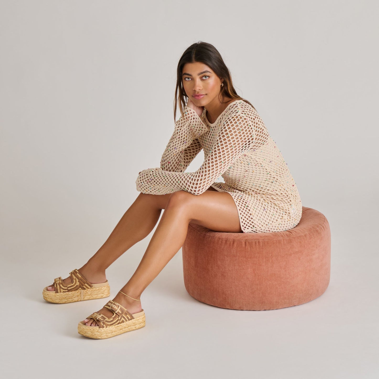 Dolce Vita Falyn Brown Natural Woven Raffia Sandals
