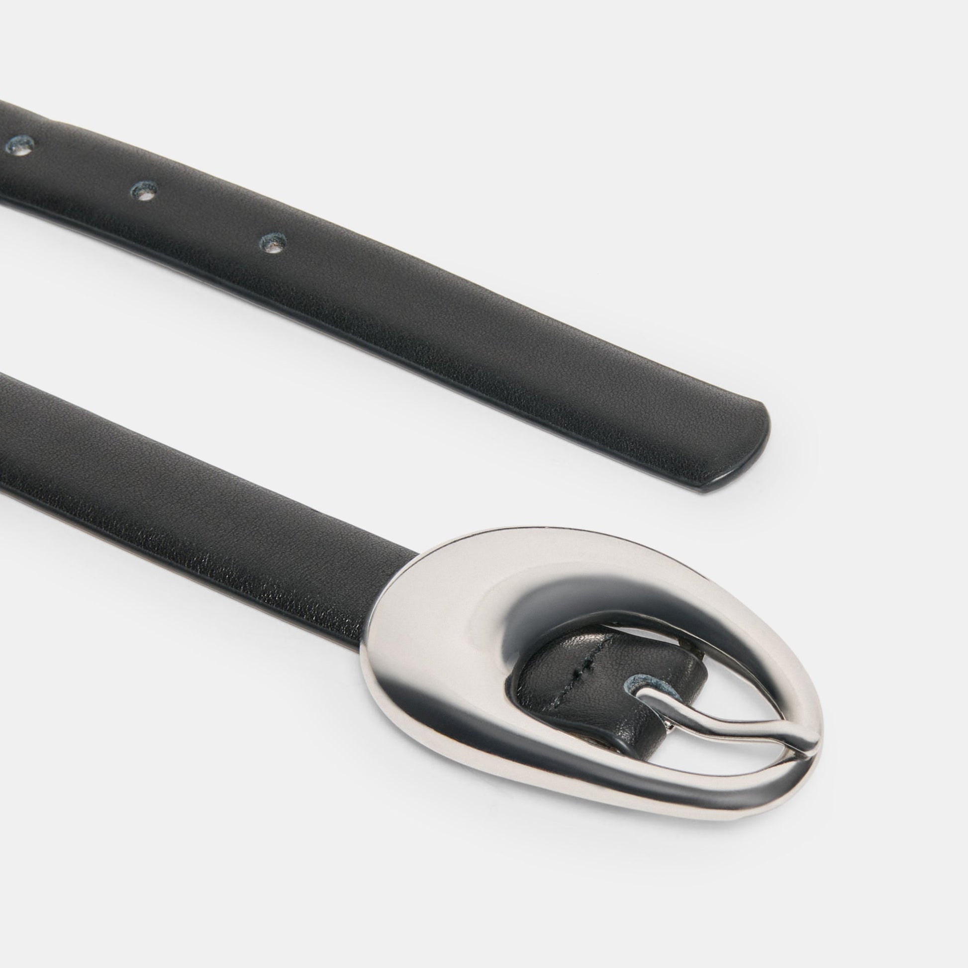 Dolce Vita Organic Oval Black Silver Buckle Belt