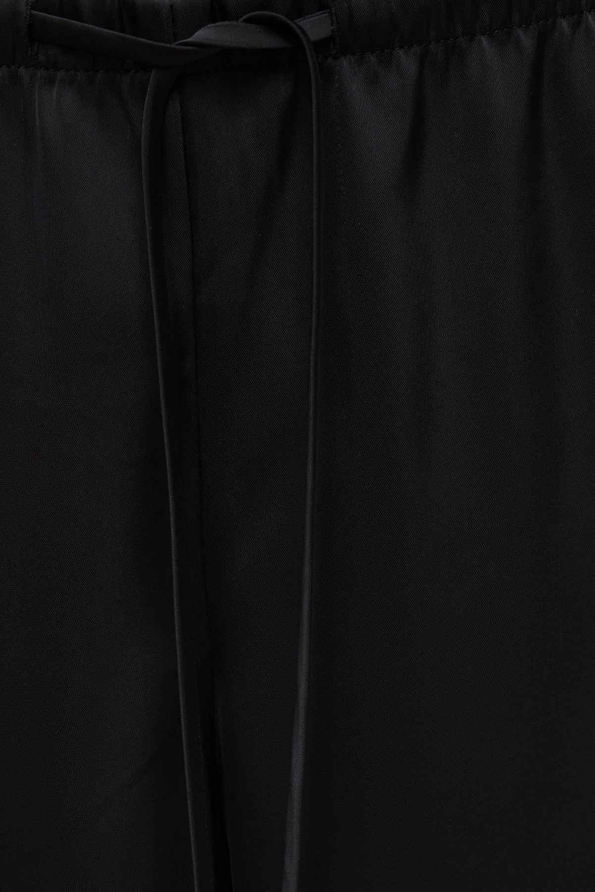 Dynamite Store | Leo Satin Wide Leg Pants Black