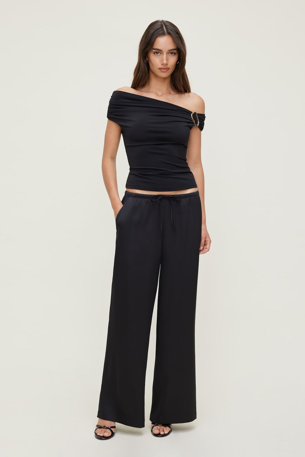 Dynamite US | Leo Satin Wide Leg Pants Black