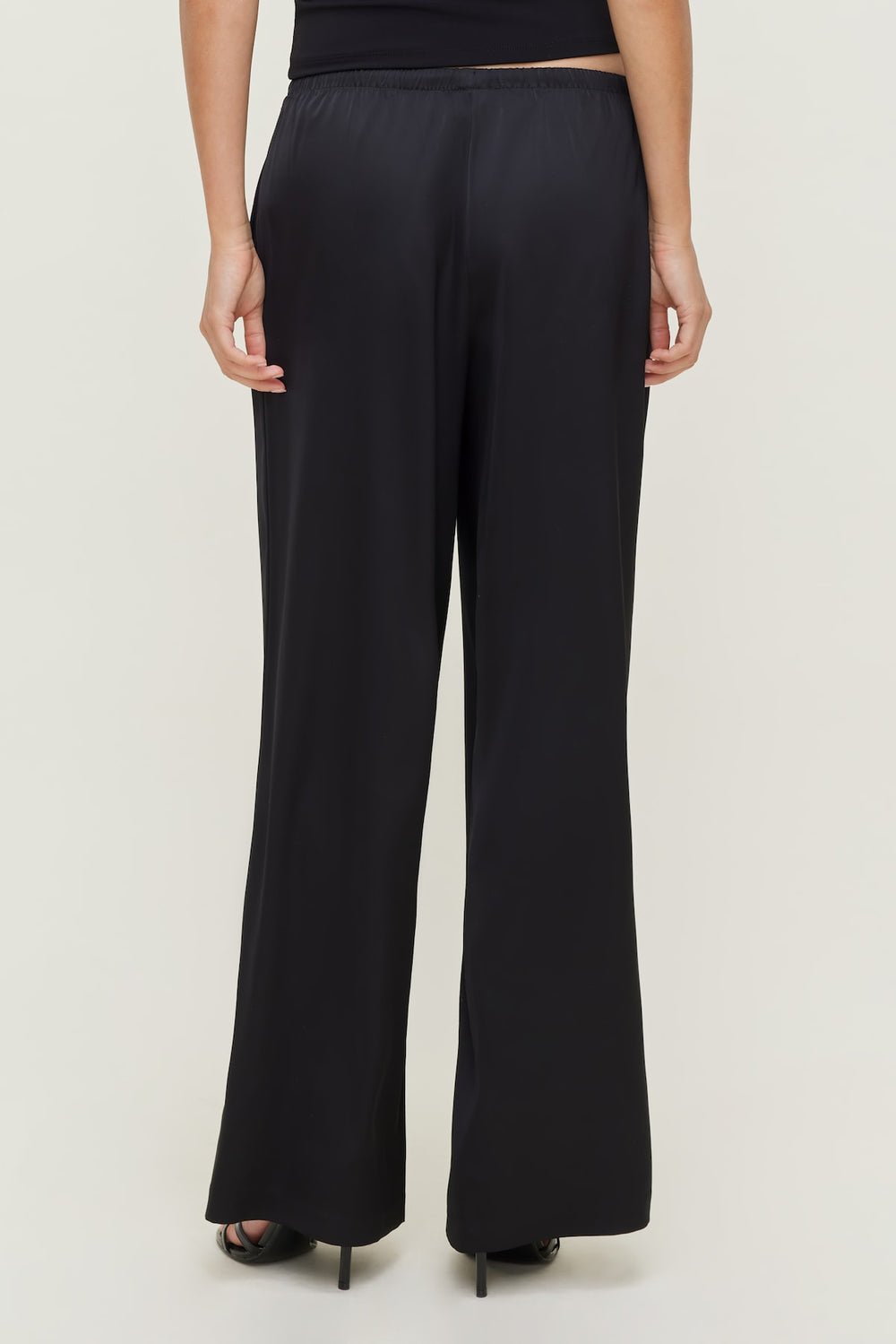 Dynamite US | Leo Satin Wide Leg Pants Black