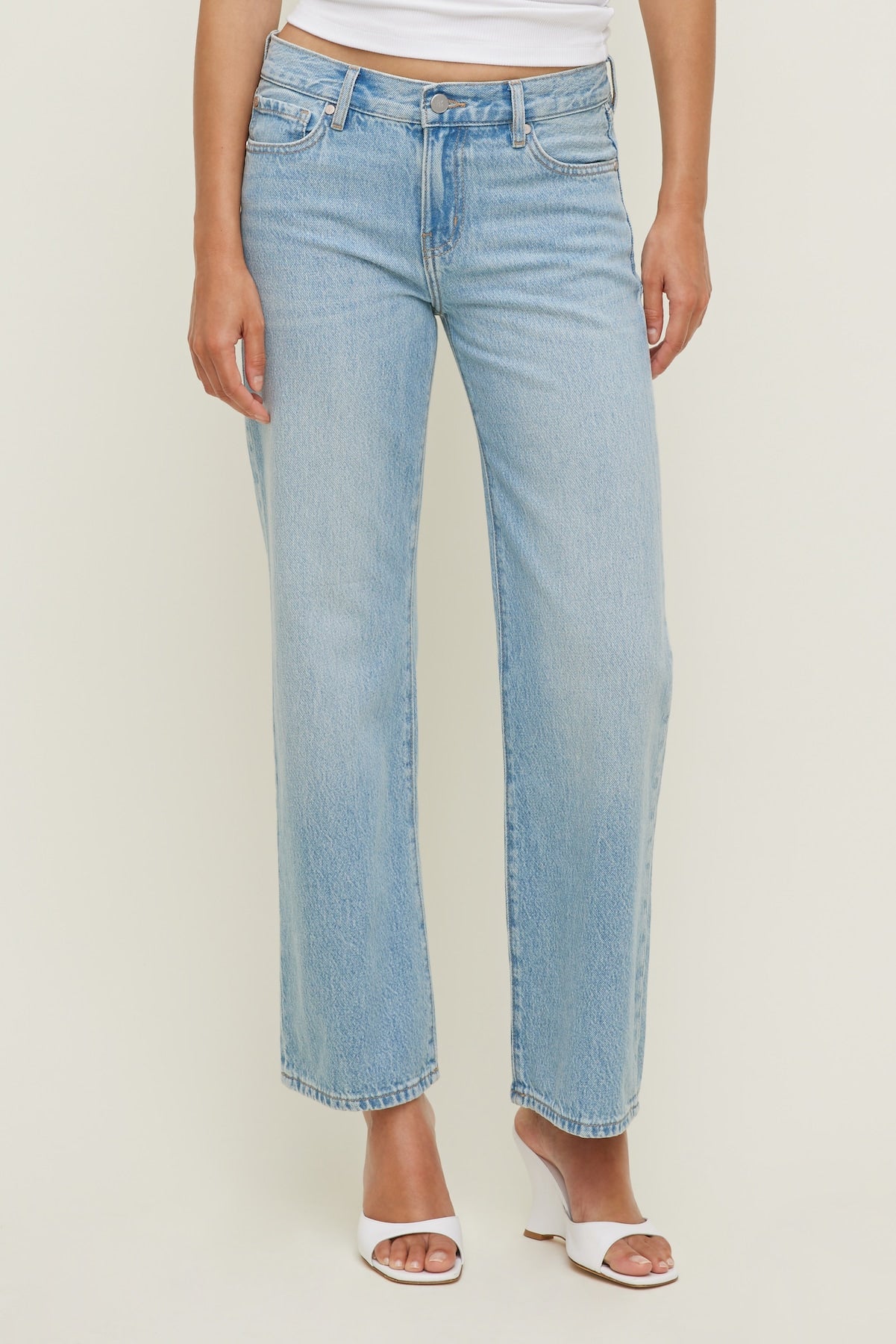 Dynamite Outlet | Low Rise Relaxed Straight Leg Jeans Blue