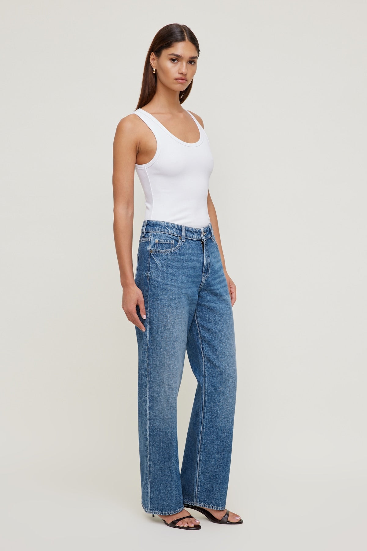 Dynamite Store | Mika Mid Rise Relaxed Straight Leg Jeans Blue