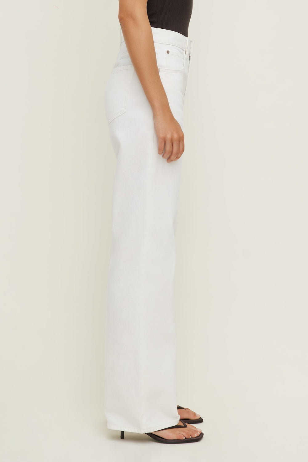 Dynamite On Sale | Heidi High Rise Wide Leg Jeans Beige