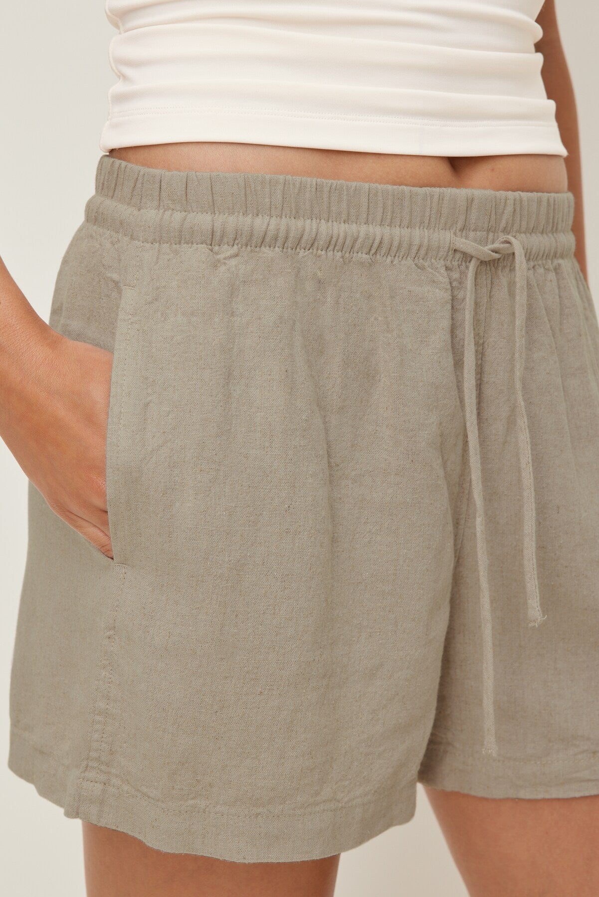 Dynamite Store | Linen High Rise Shorts Beige