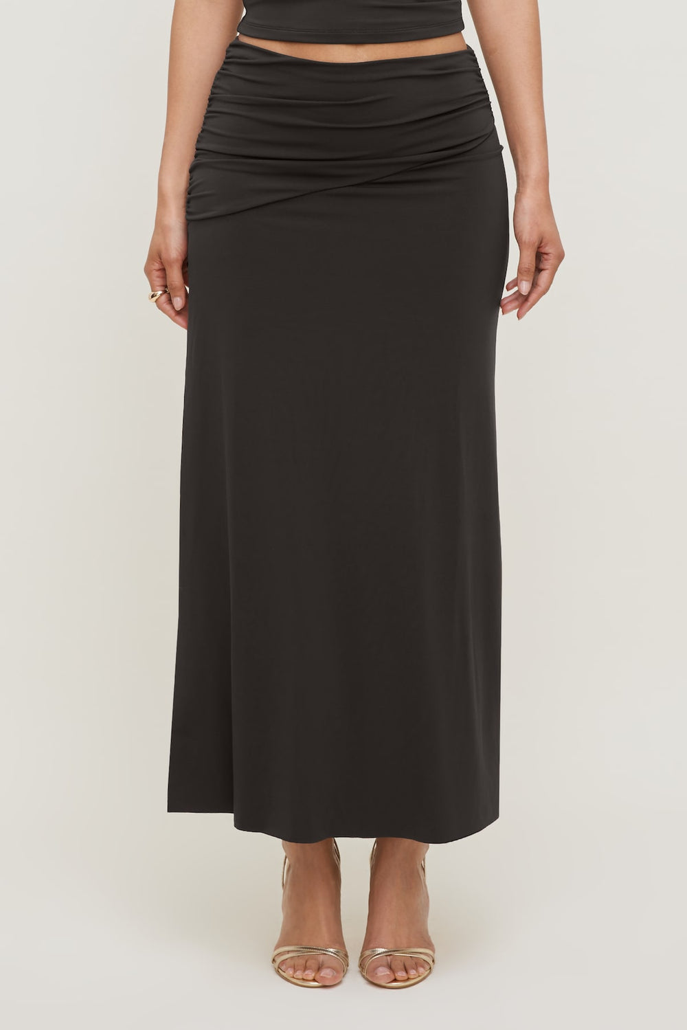 Dynamite Website Shop | Sculpt Slit Maxi Skirt Brown
