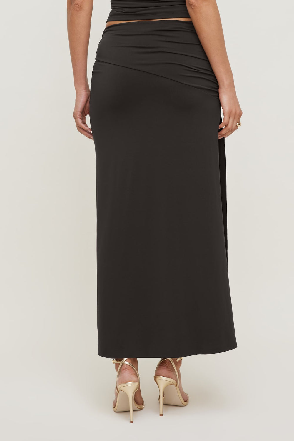 Dynamite Website Shop | Sculpt Slit Maxi Skirt Brown