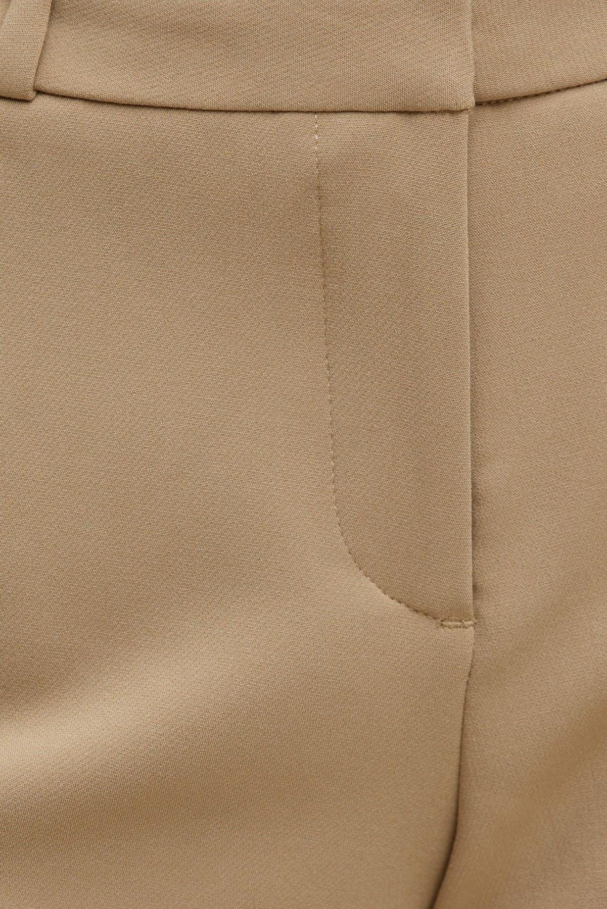 Dynamite Online | Clean Mini Shorts Beige