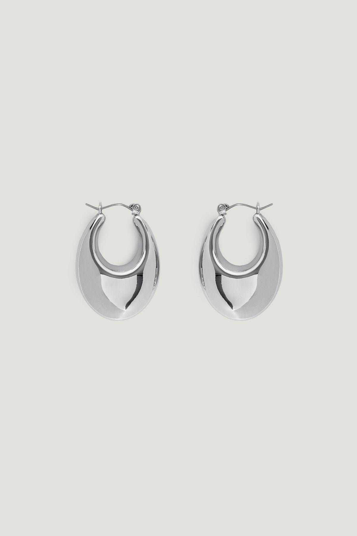 Dynamite US | Elongated Chunky Drop Earrings Gray