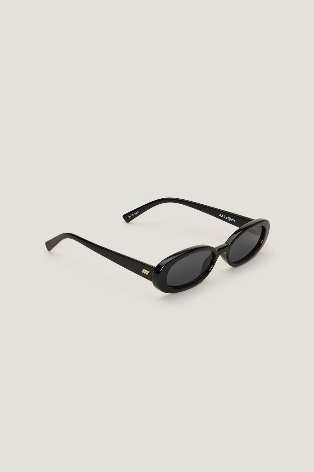 Dynamite Store | LE SPECS | Outta Love Oval Sunglasses PURPLE