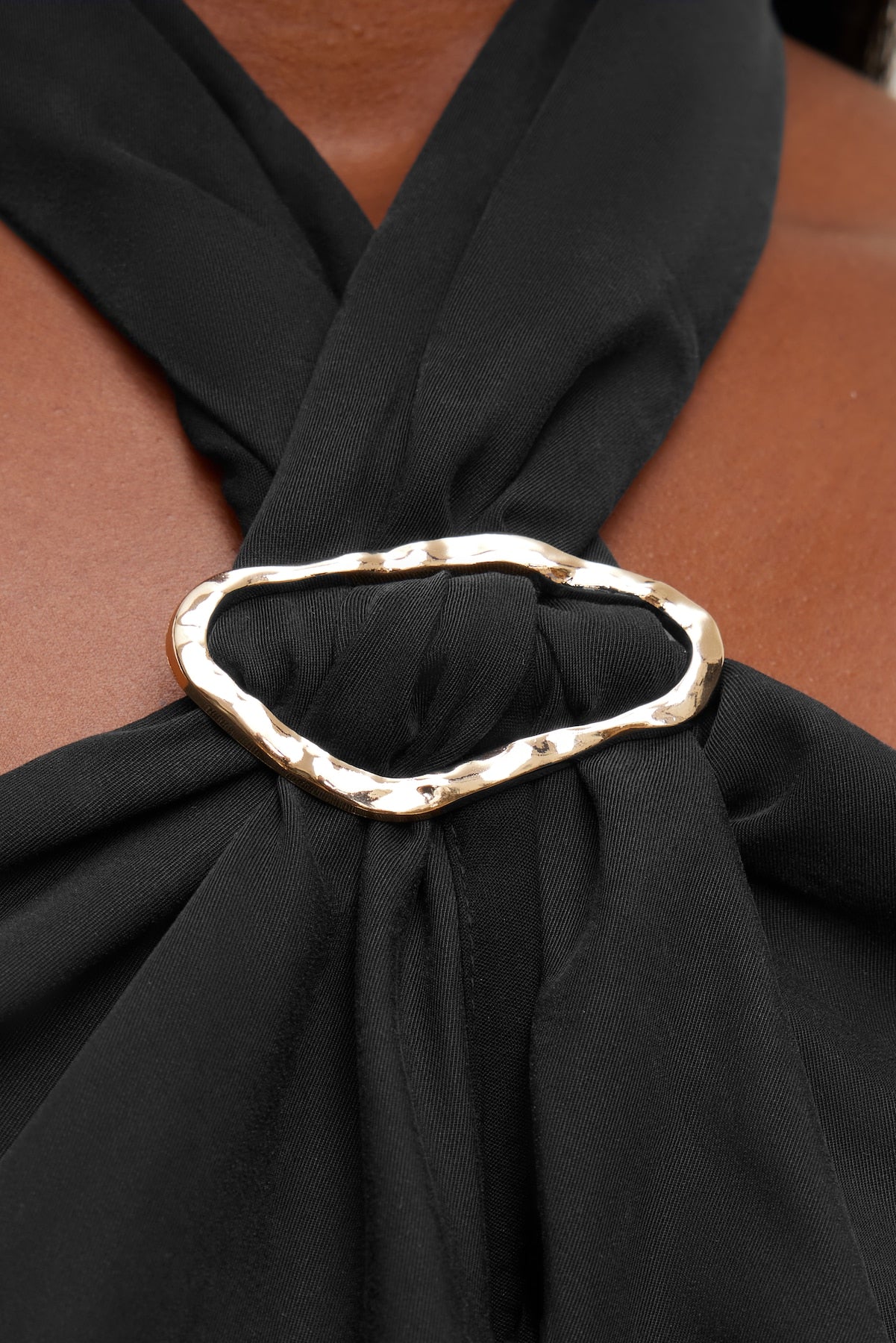 Dynamite Online | Buckle Halter Top BLACK