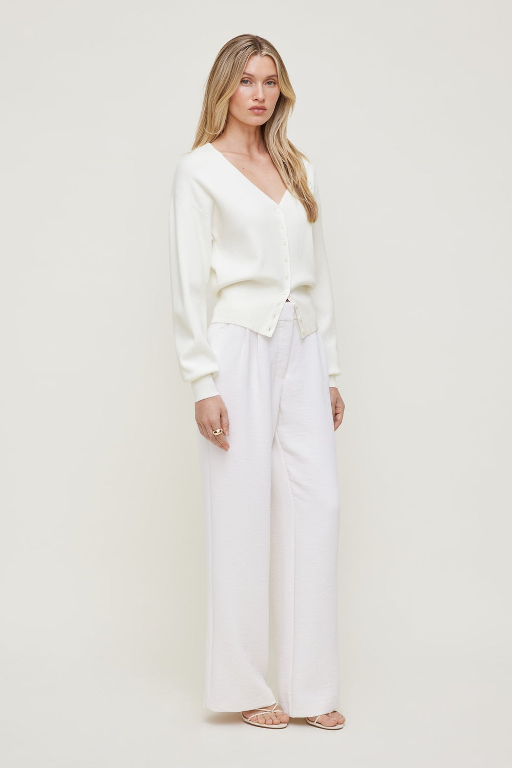 Dynamite Outlet | V Neck Cardigan White