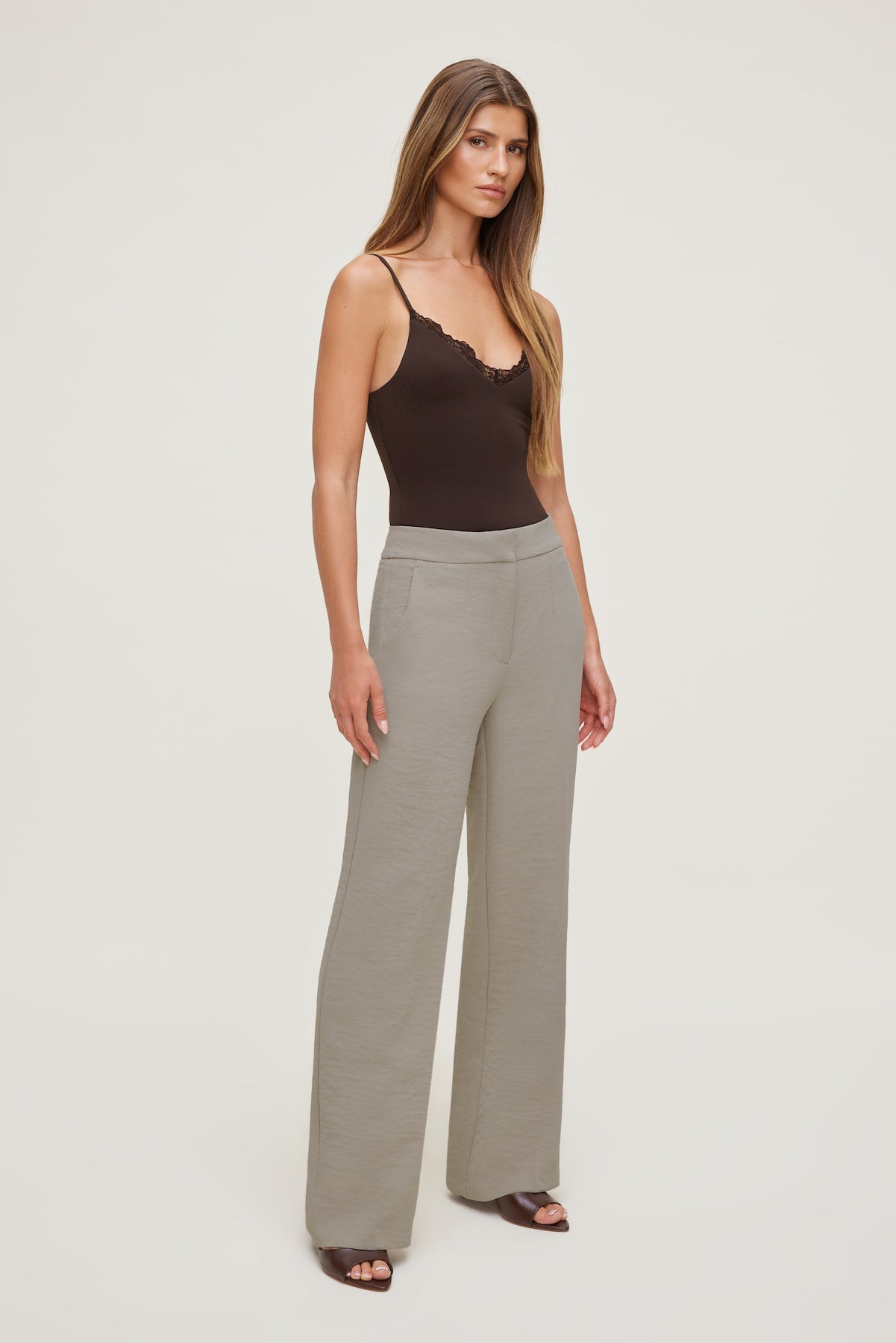 Dynamite US | Yasmin Airflow Straight Leg Pants Beige