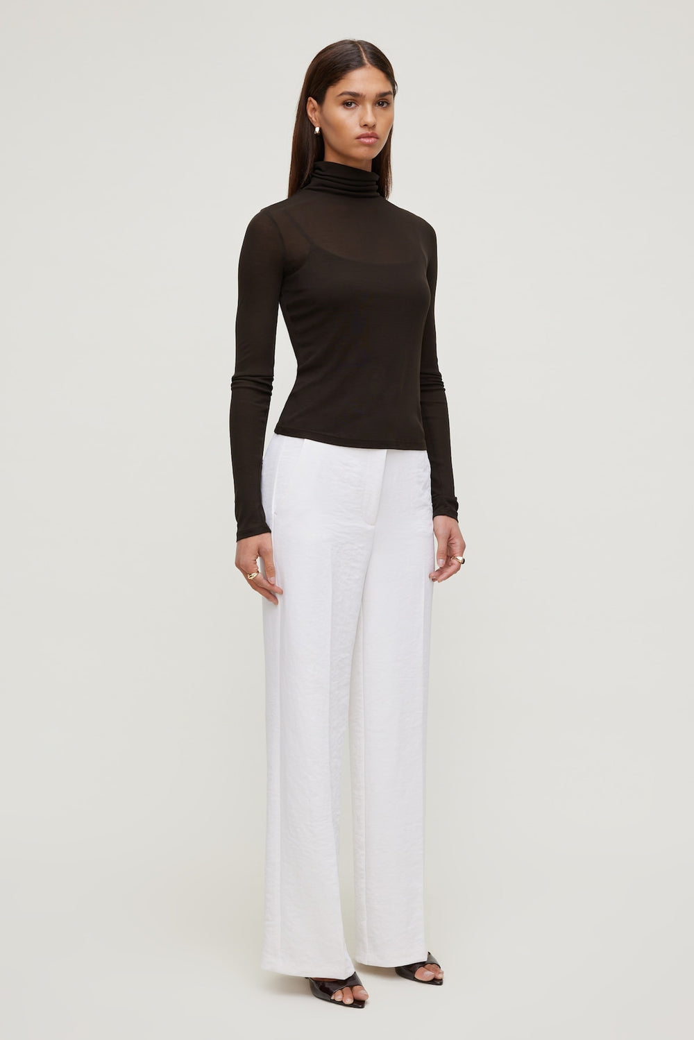 Dynamite Online | Yasmin Airflow Straight Leg Pants White