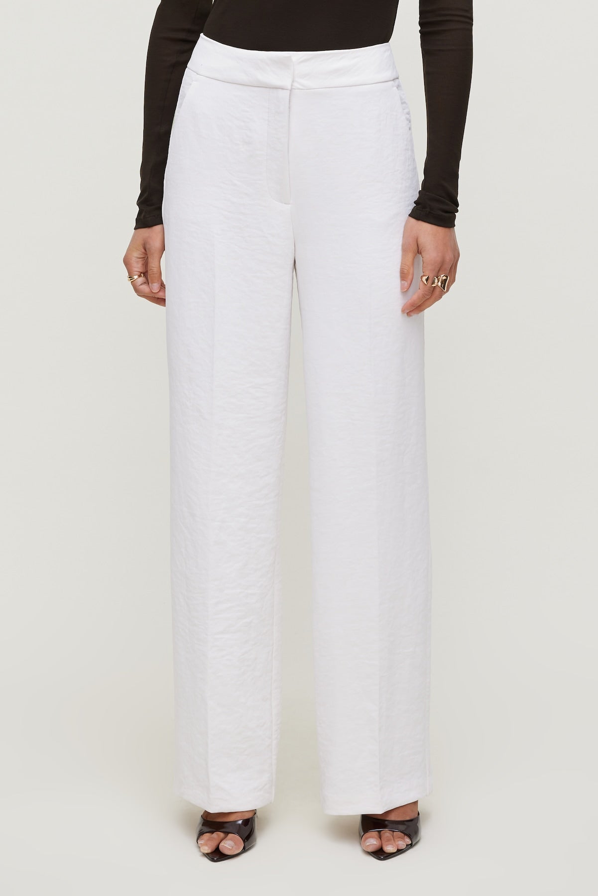 Dynamite Online | Yasmin Airflow Straight Leg Pants White