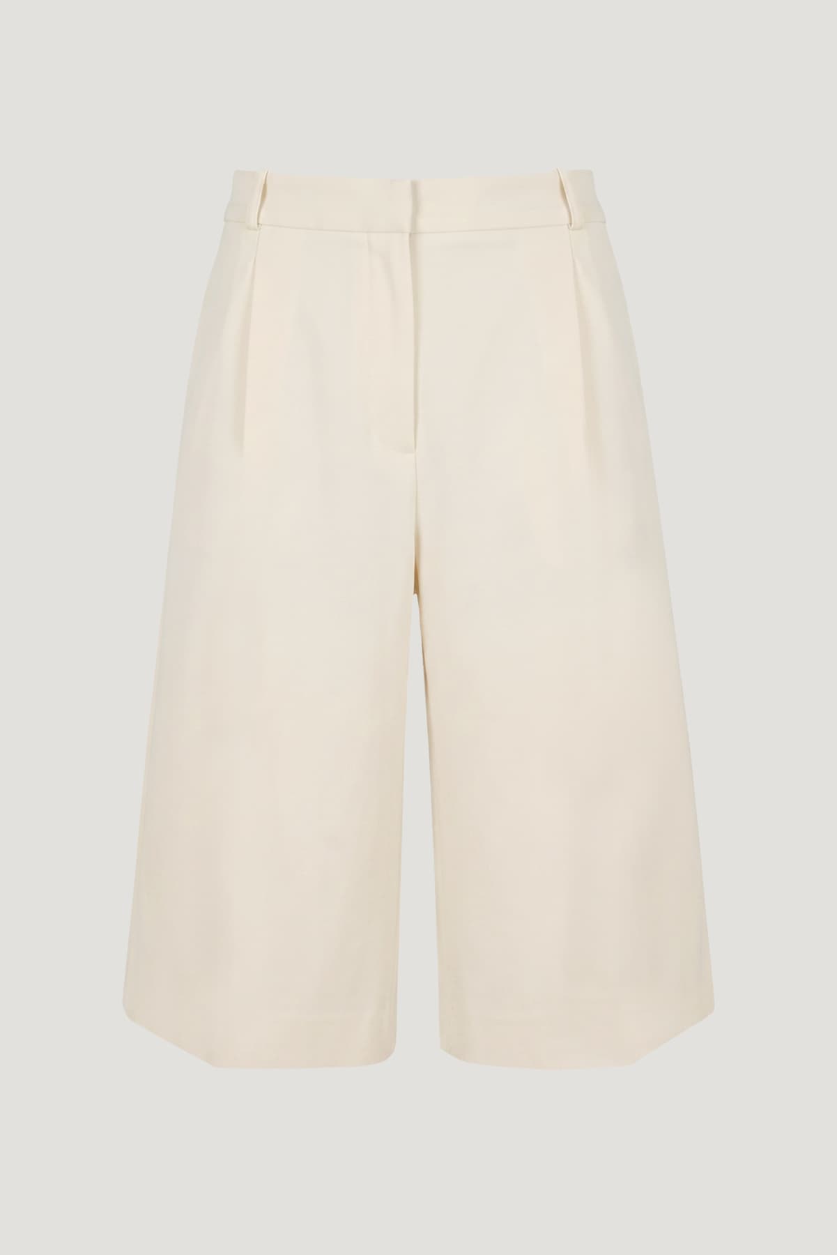 Dynamite Website Shop | Mid Rise Bermuda Shorts Beige