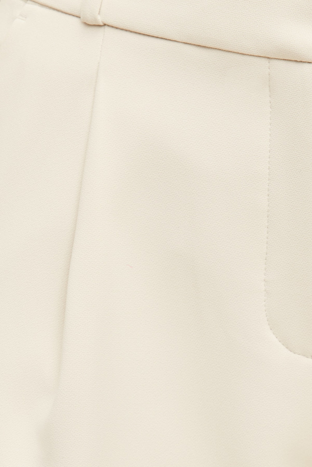 Dynamite Website Shop | Mid Rise Bermuda Shorts Beige